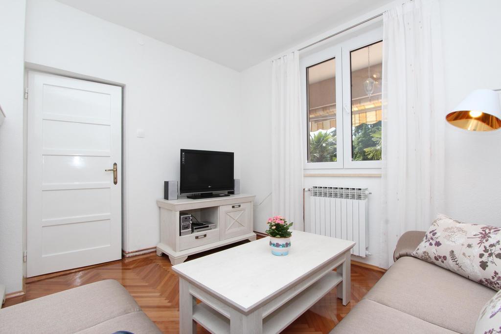 Guest House Aurora Rovinj Kültér fotó