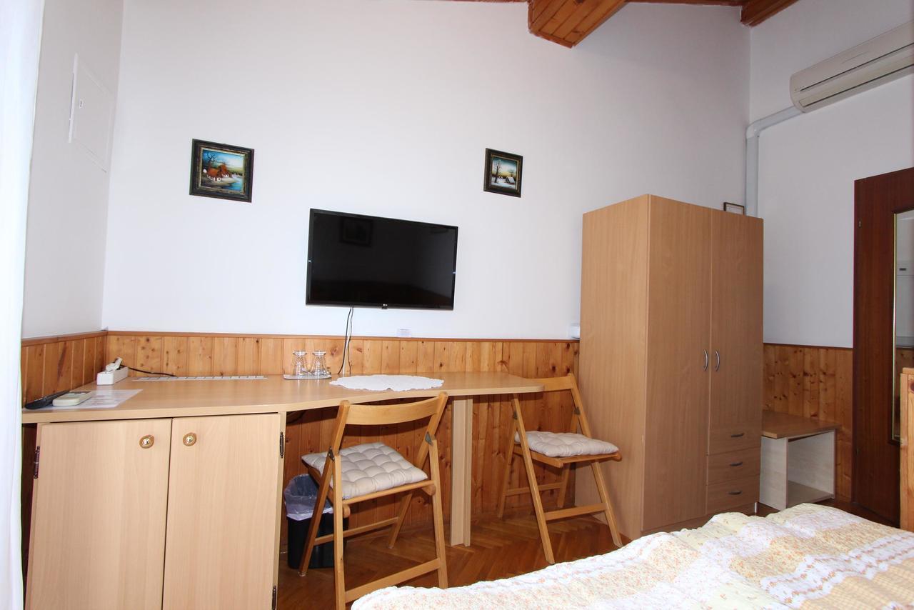 Guest House Aurora Rovinj Kültér fotó