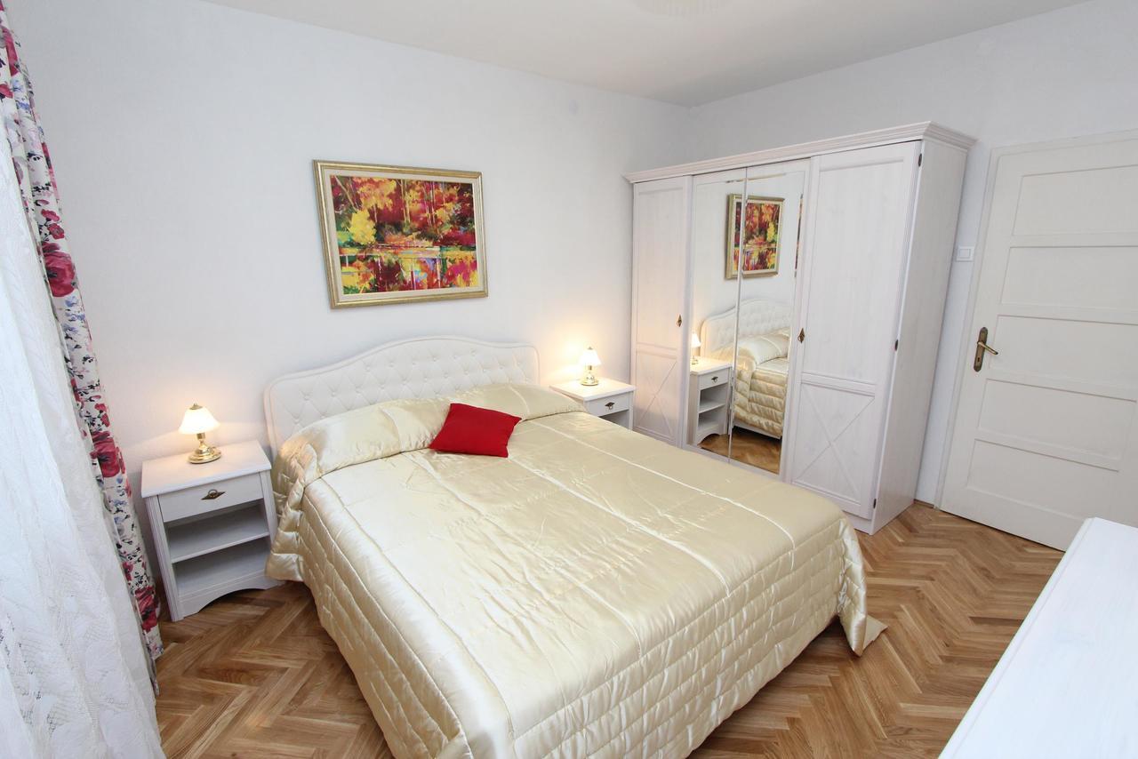 Guest House Aurora Rovinj Kültér fotó